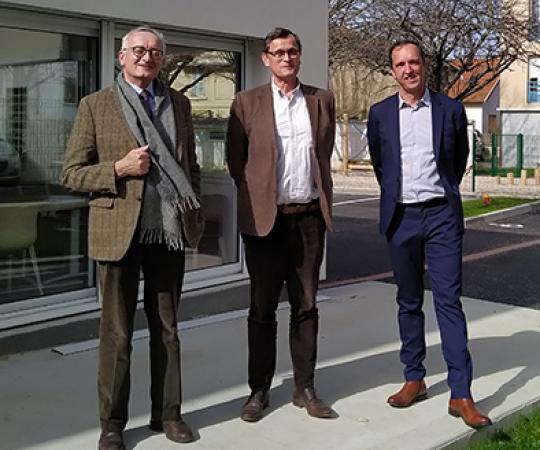 Changement de direction générale, Guillaume Beaurepaire Jacques Dupoyet, Olivier de Vesvrotte, guillaume Beaurepaire lors du changement de direction